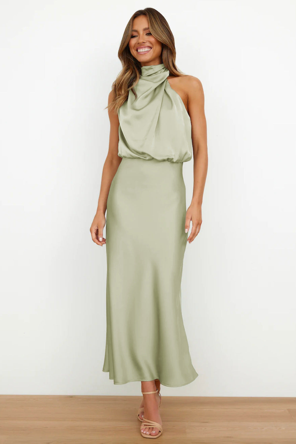 Nora | Elegantes Halterneck Kleid
