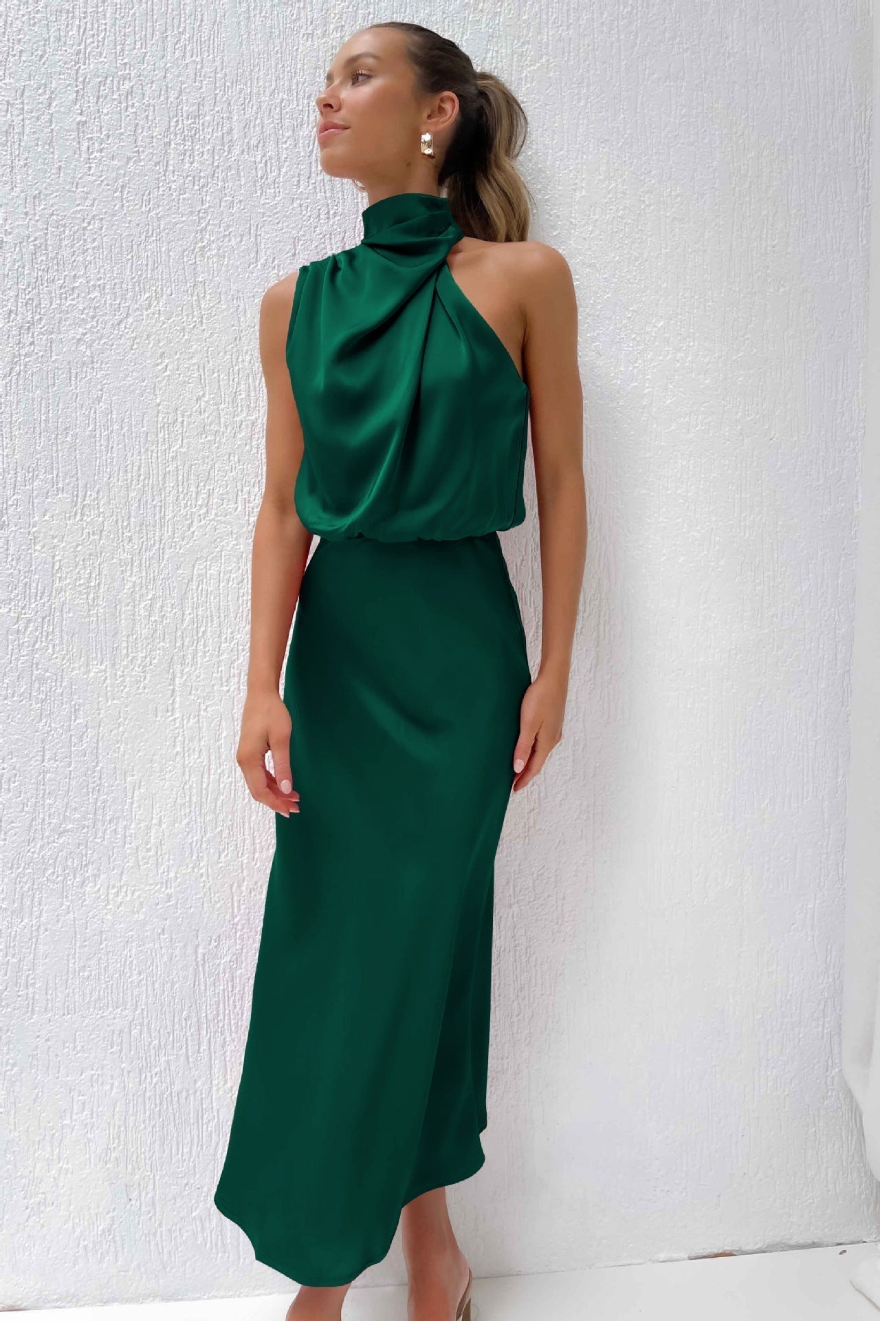 Nora | Elegantes Halterneck Kleid