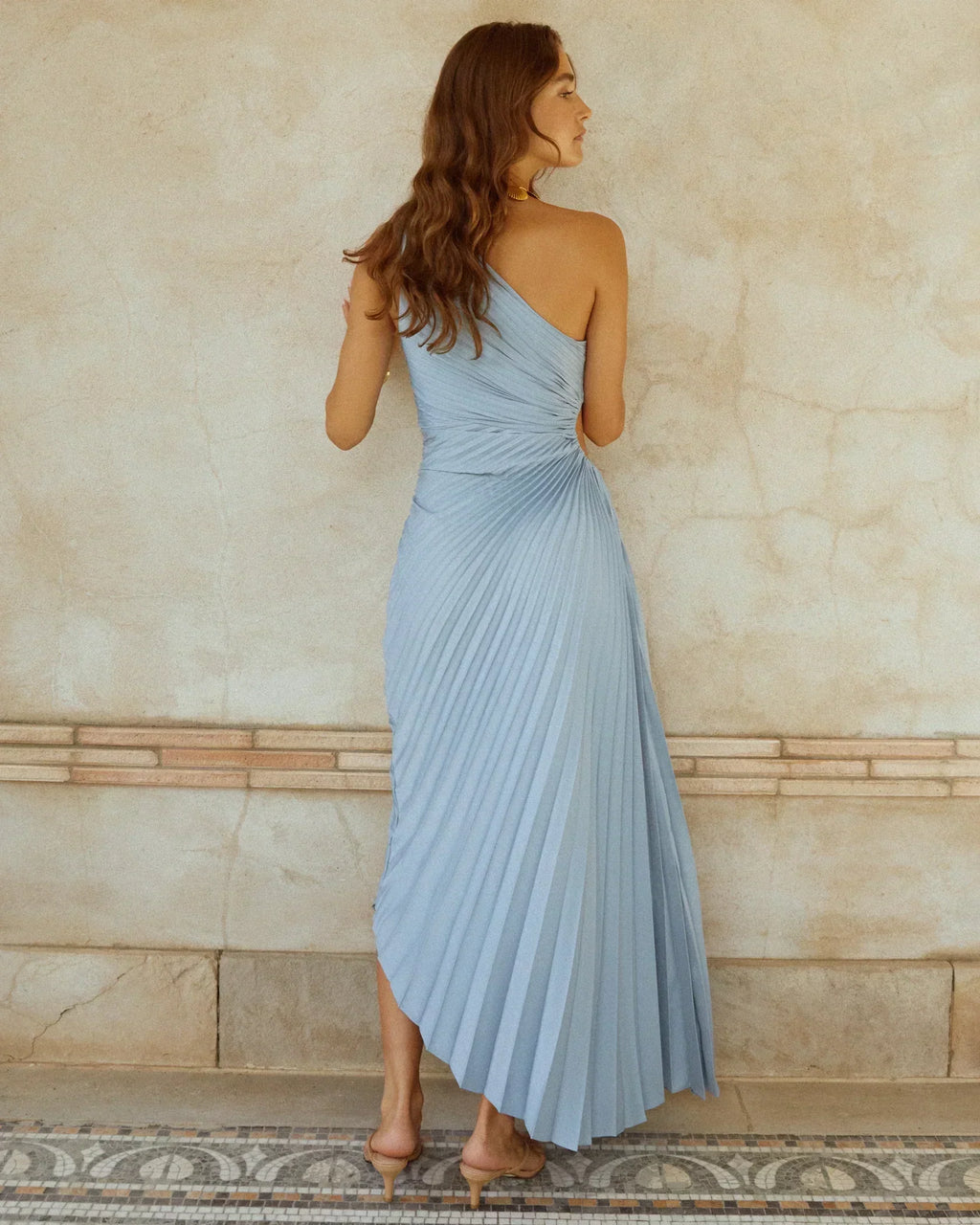 Chandria | Elegantes Ein-Schulter-Kleid