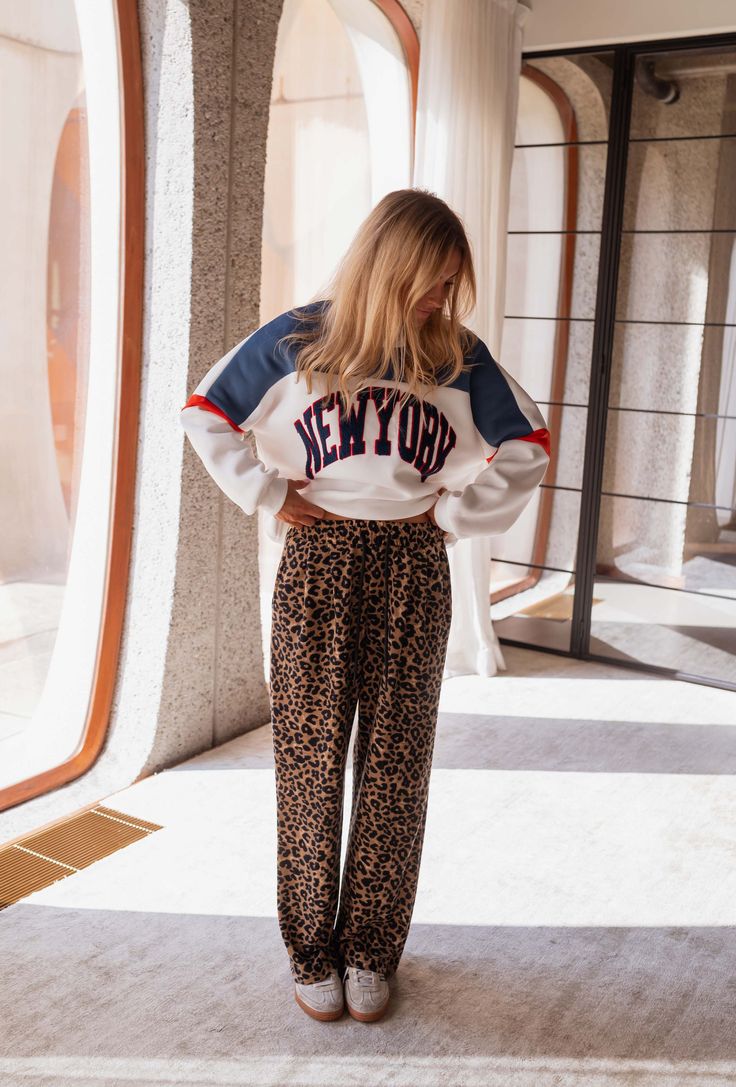 Charlotte | Elegante Leoparden-Sweathose