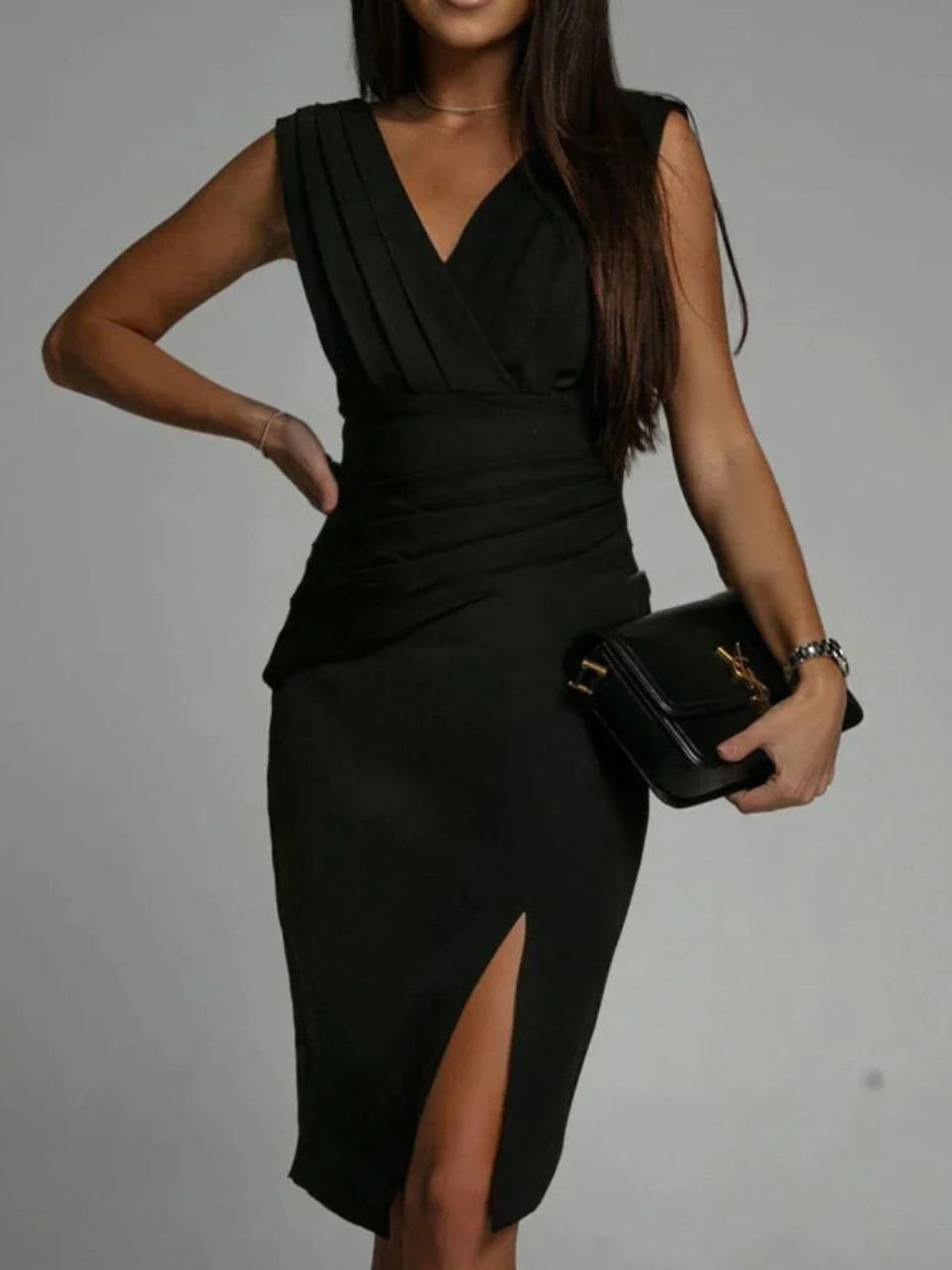 Charlotte | Elegantes V-Ausschnitt-Kleid