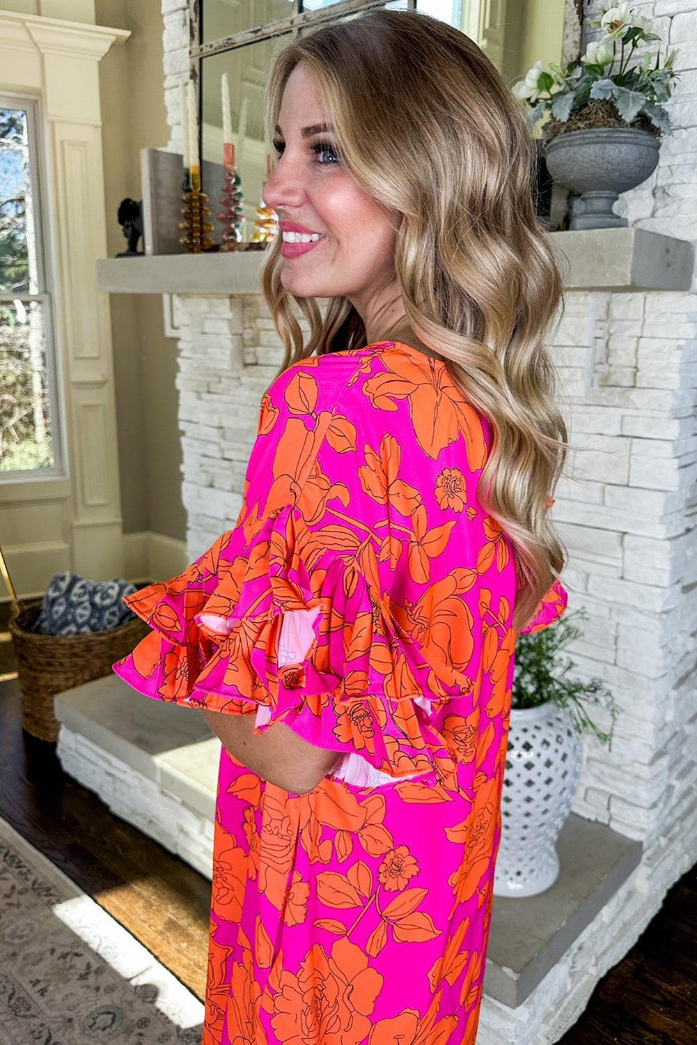 Nina | Kurzes Kleid mit Blumen und Rüschärmeln