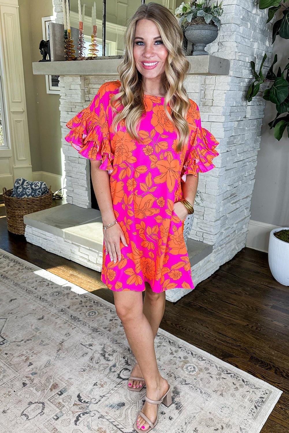 Nina | Kurzes Kleid mit Blumen und Rüschärmeln