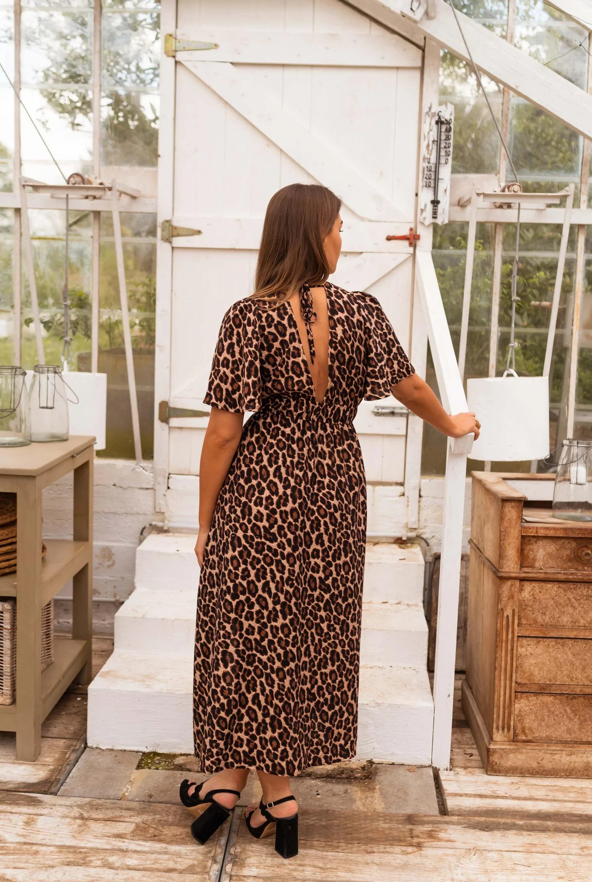 Charlotte | Elegantes Leoparden-Maxikleid